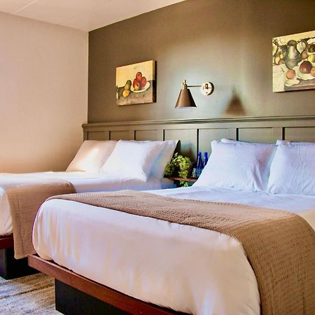 Meeting House Boutique Hotel Falls Church Exteriör bild