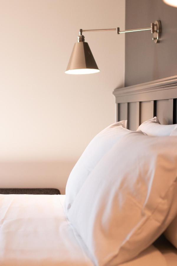 Meeting House Boutique Hotel Falls Church Exteriör bild