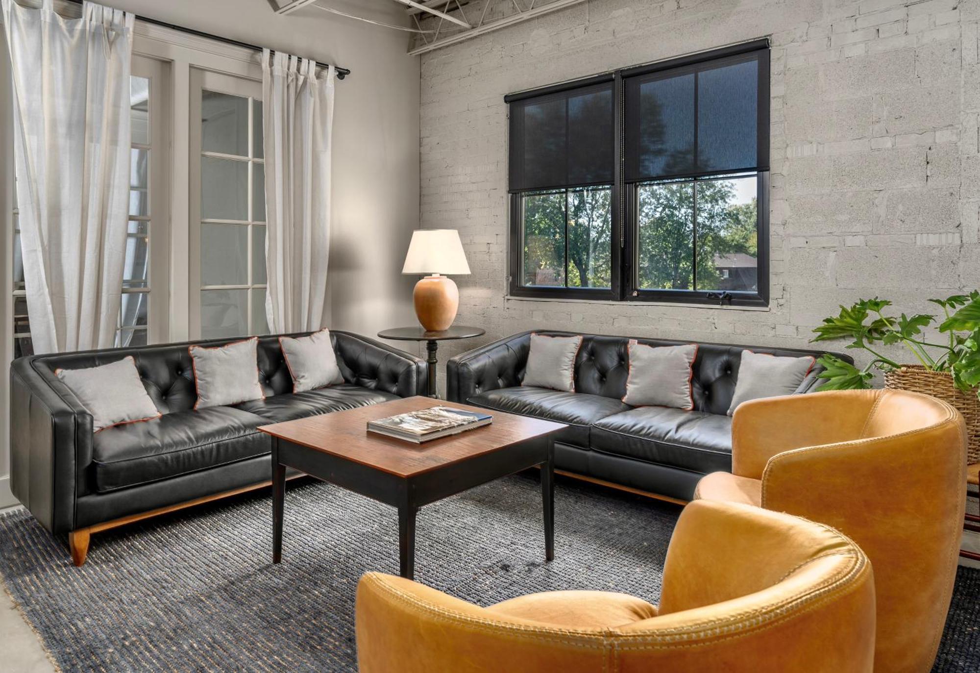 Meeting House Boutique Hotel Falls Church Exteriör bild